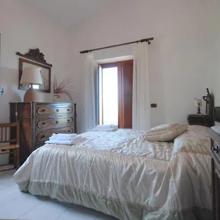 Termini-sant'agata Sleeps 10 Pool Wifi Villa